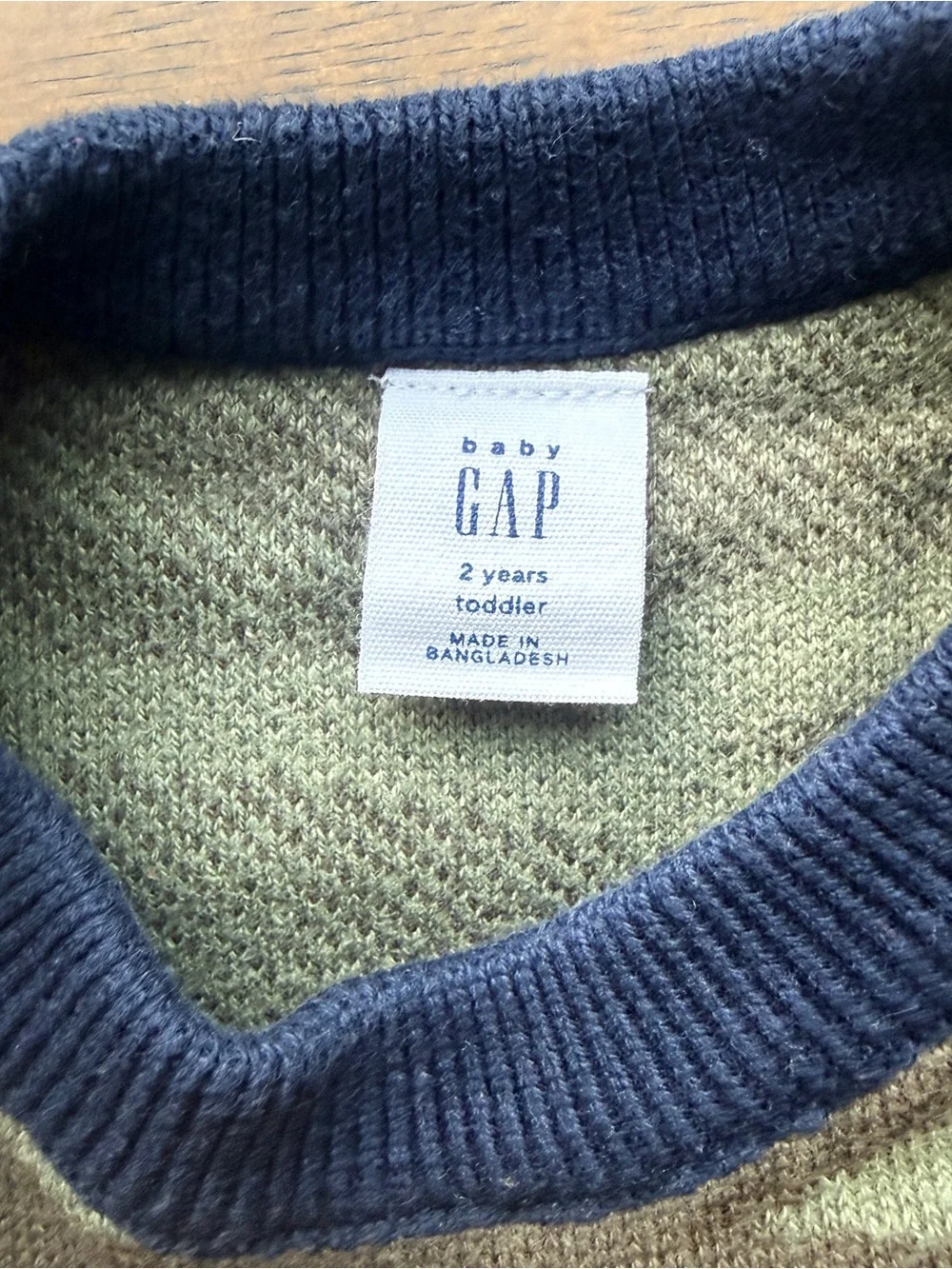 Gap Kids Dino Camo Crewneck Sweater - Green - Size 2T